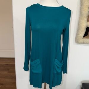 LOGO by Lori Goldstein Green Long Sleeves Tunic Top XS S M